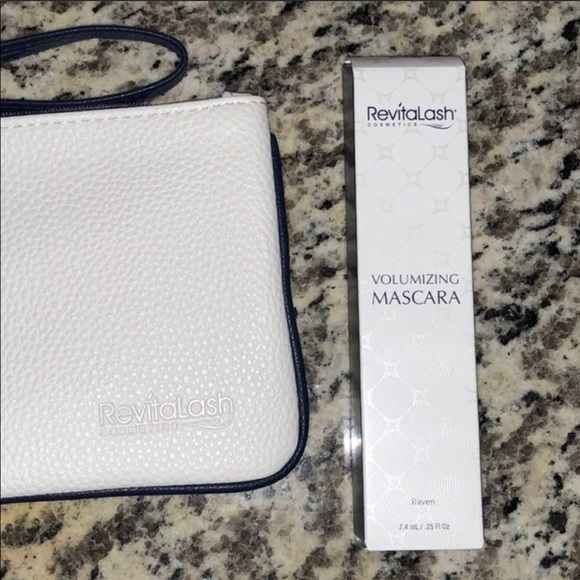 RevitaLash Volumizing Mascara & Signature Bag - Picture 5 of 5